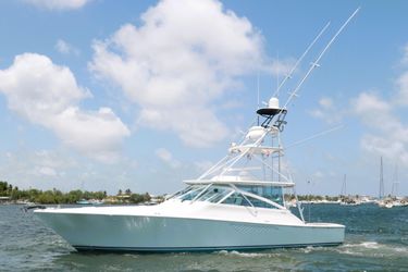 46' Viking 2010 Yacht For Sale